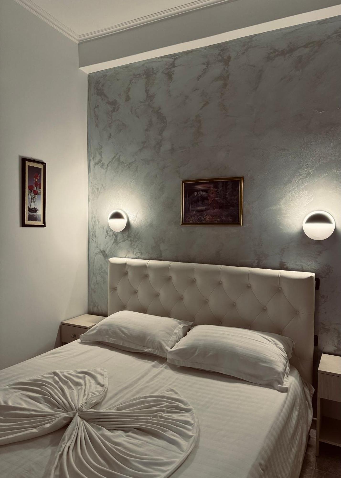 Bliss Boutique Hotel Durres Exterior photo