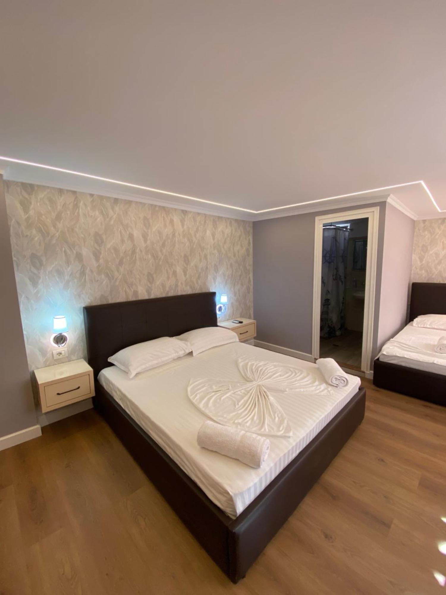 Bliss Boutique Hotel Durres Exterior photo